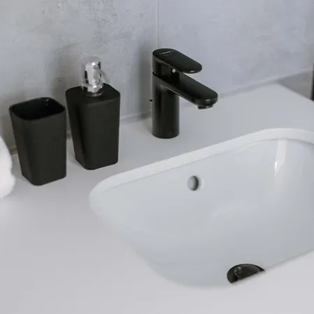 Casiola - Close To The With Parking